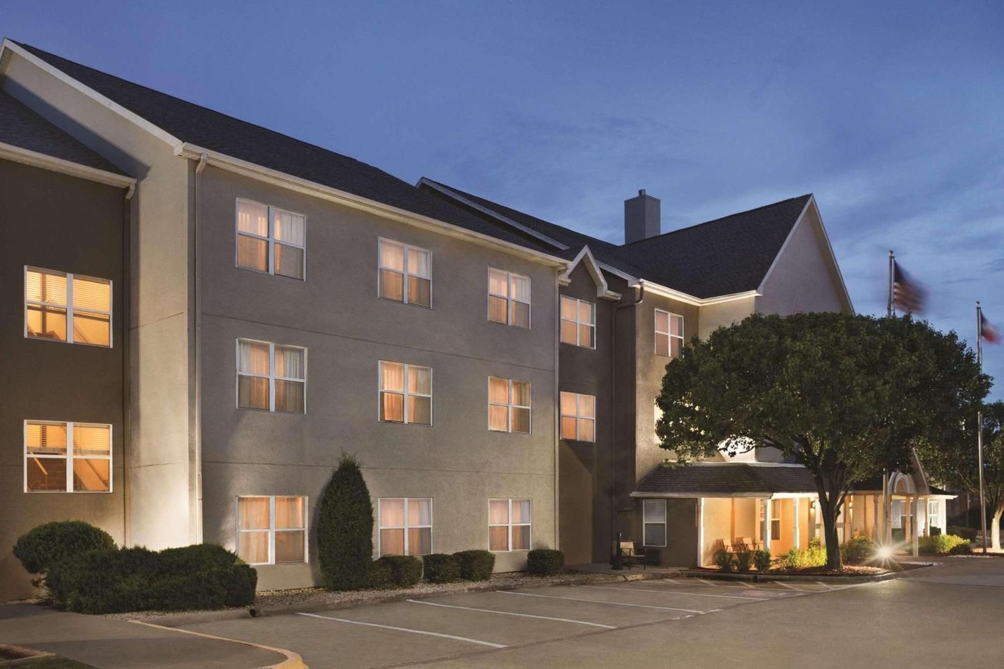 Country Inn & Suites By Radisson, Lewisville, Tx Exterior foto