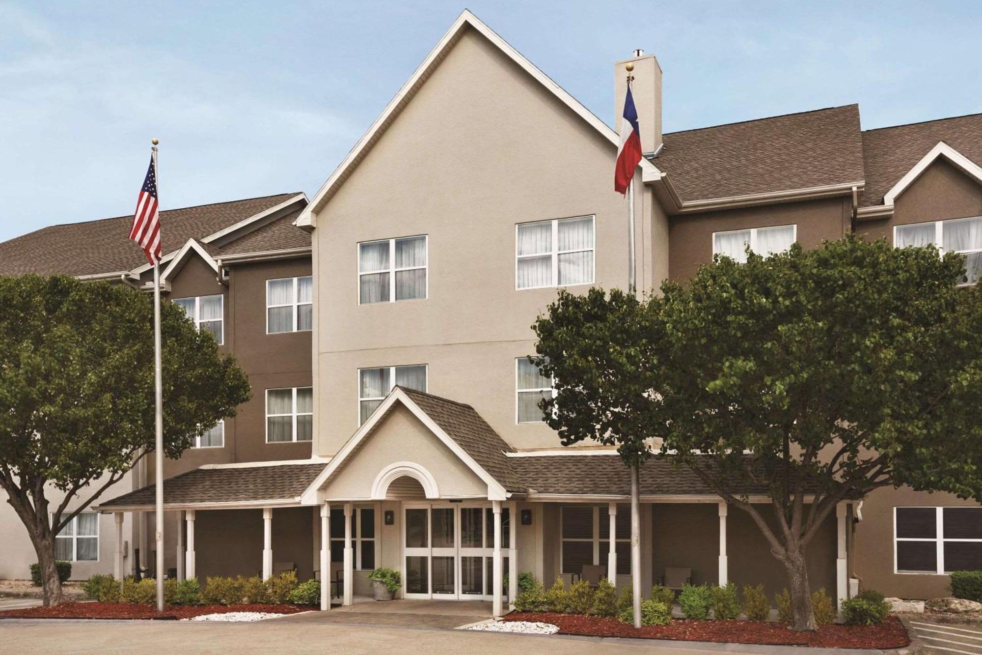 Country Inn & Suites By Radisson, Lewisville, Tx Exterior foto